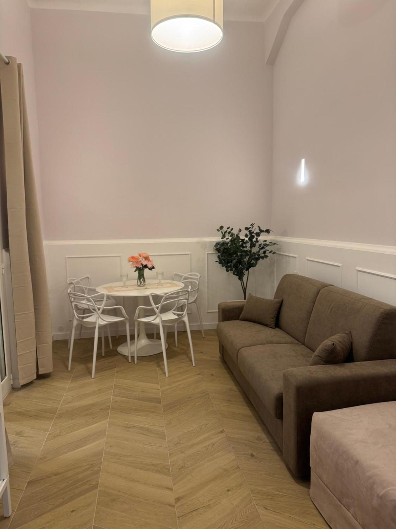 Tosca Apartman *