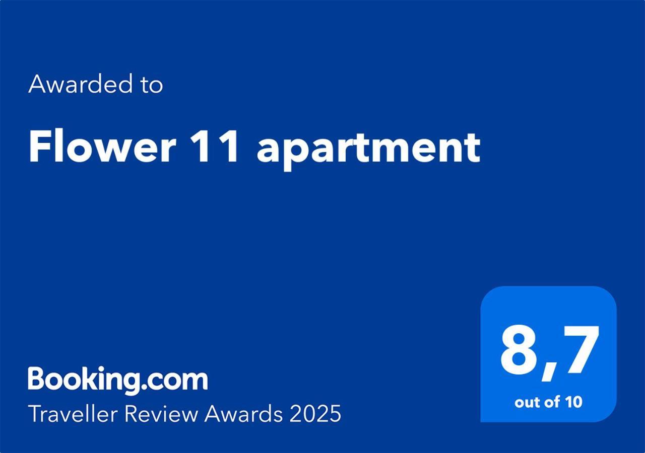 Flower 11 Apartment Bari
