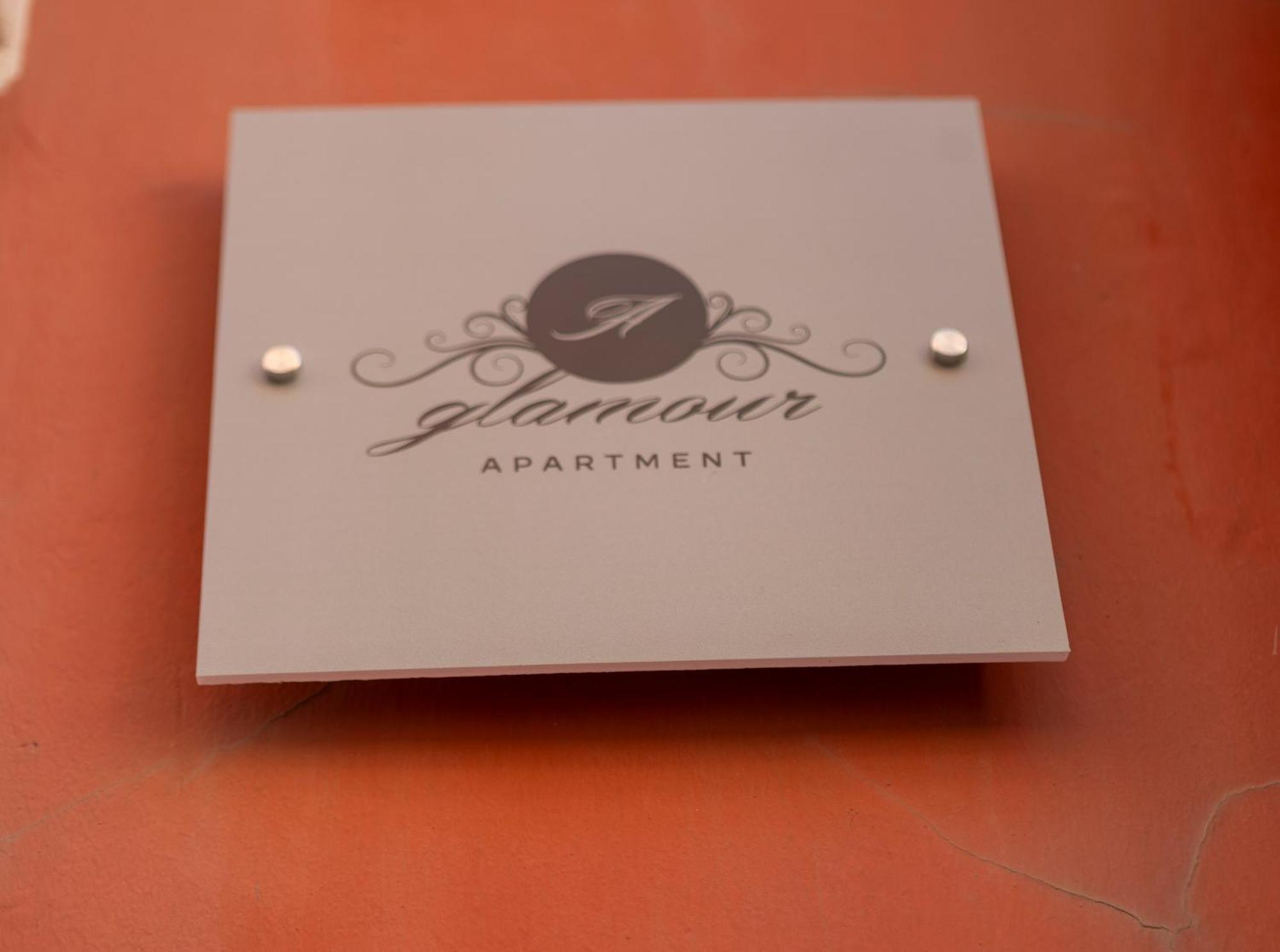 A Glamour Apartment