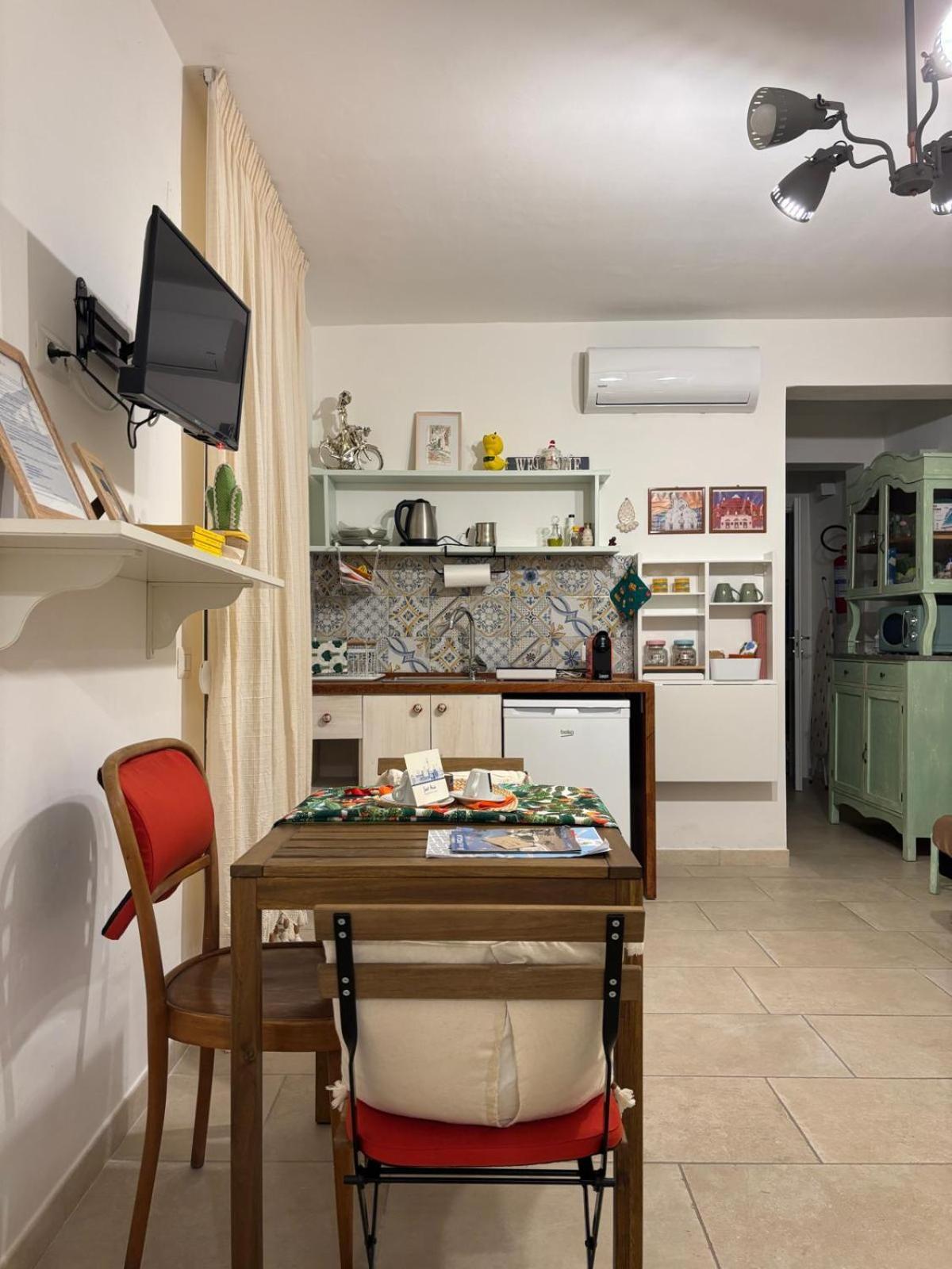Sweet House Via Sagarriga Visconti 164