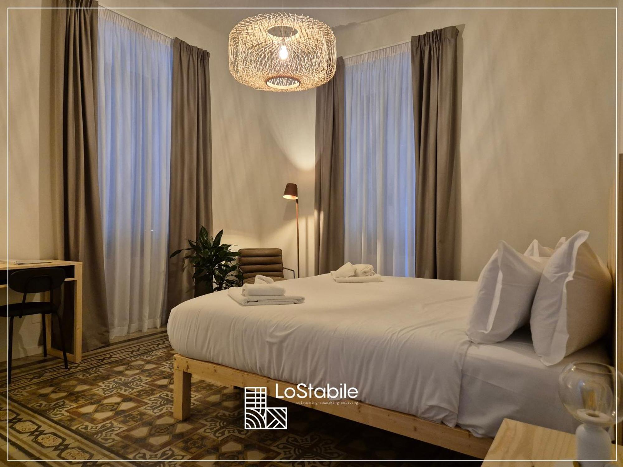 Lostabile & Coworking Guest house *