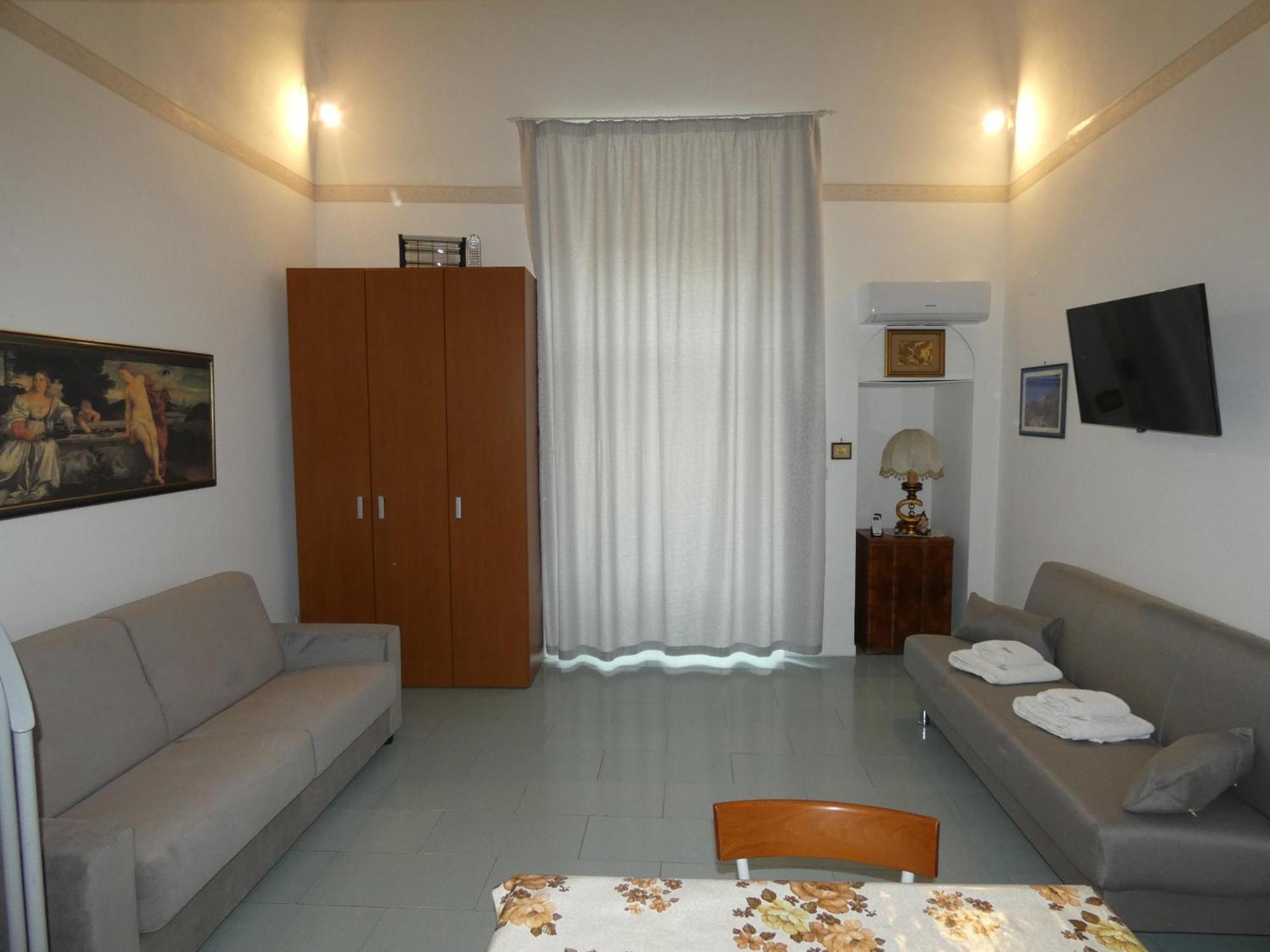 Apartment House Sasanelli