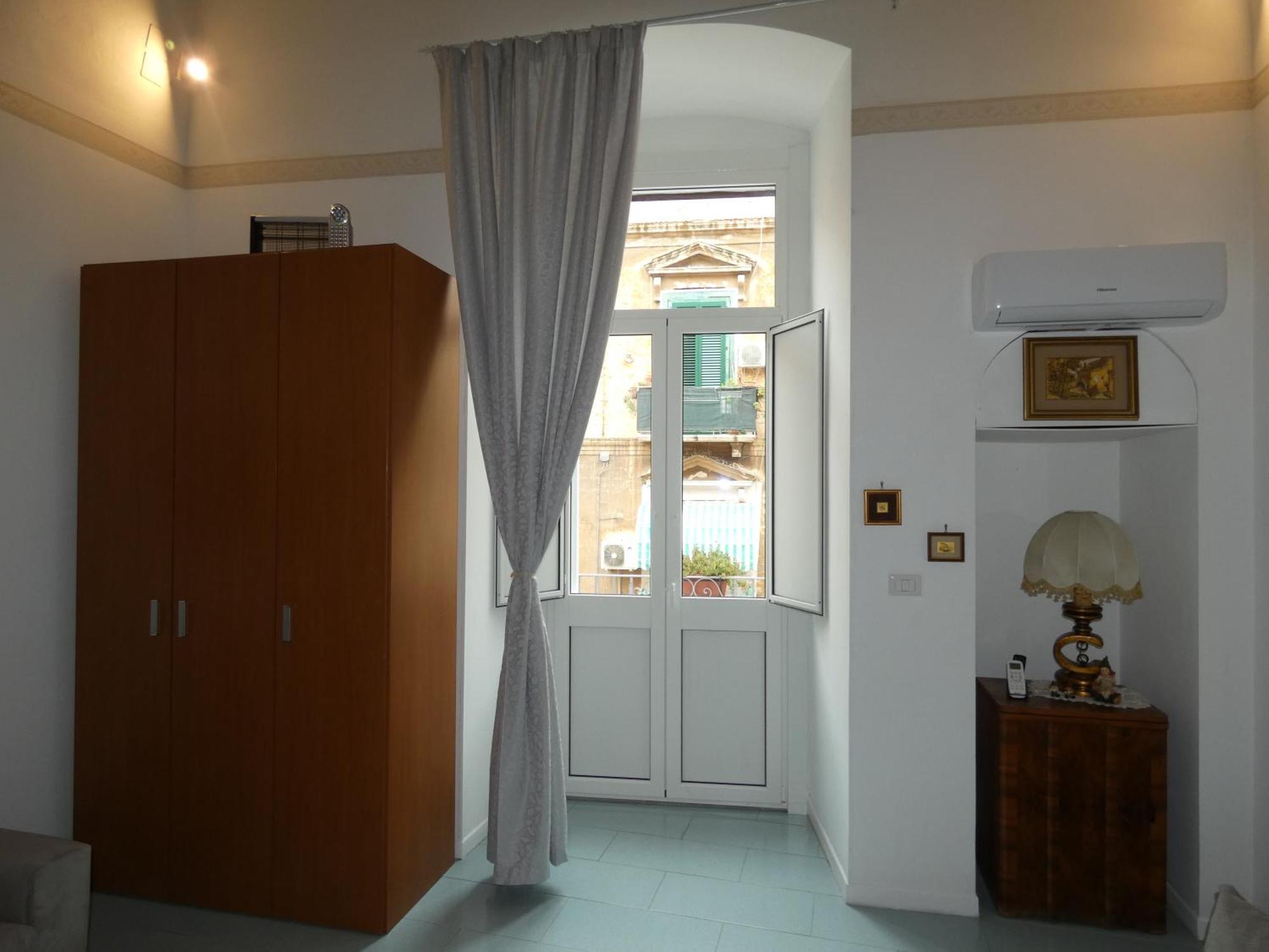 House Sasanelli *
