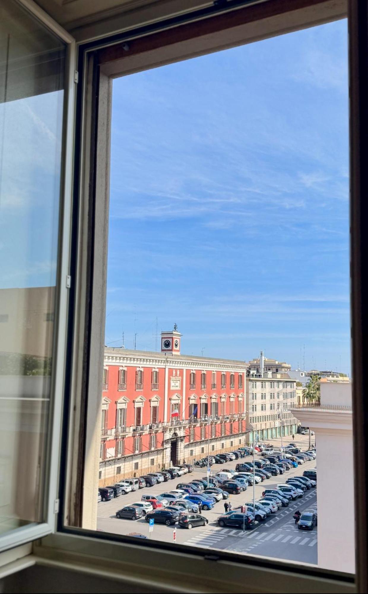 Stay-theatre Bari
