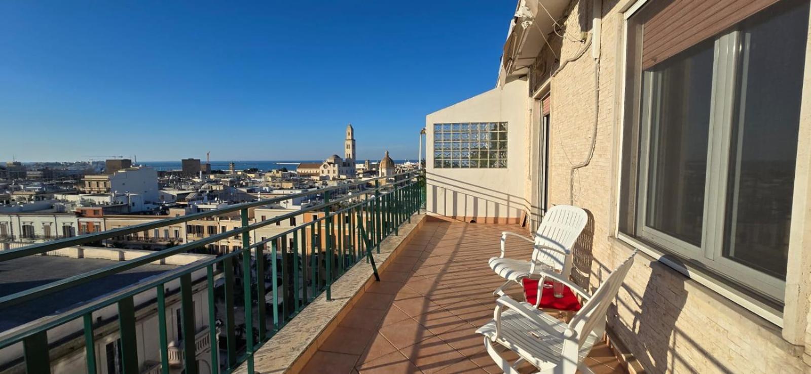 Tra Il Borgo Antico E Il Mare Apartment