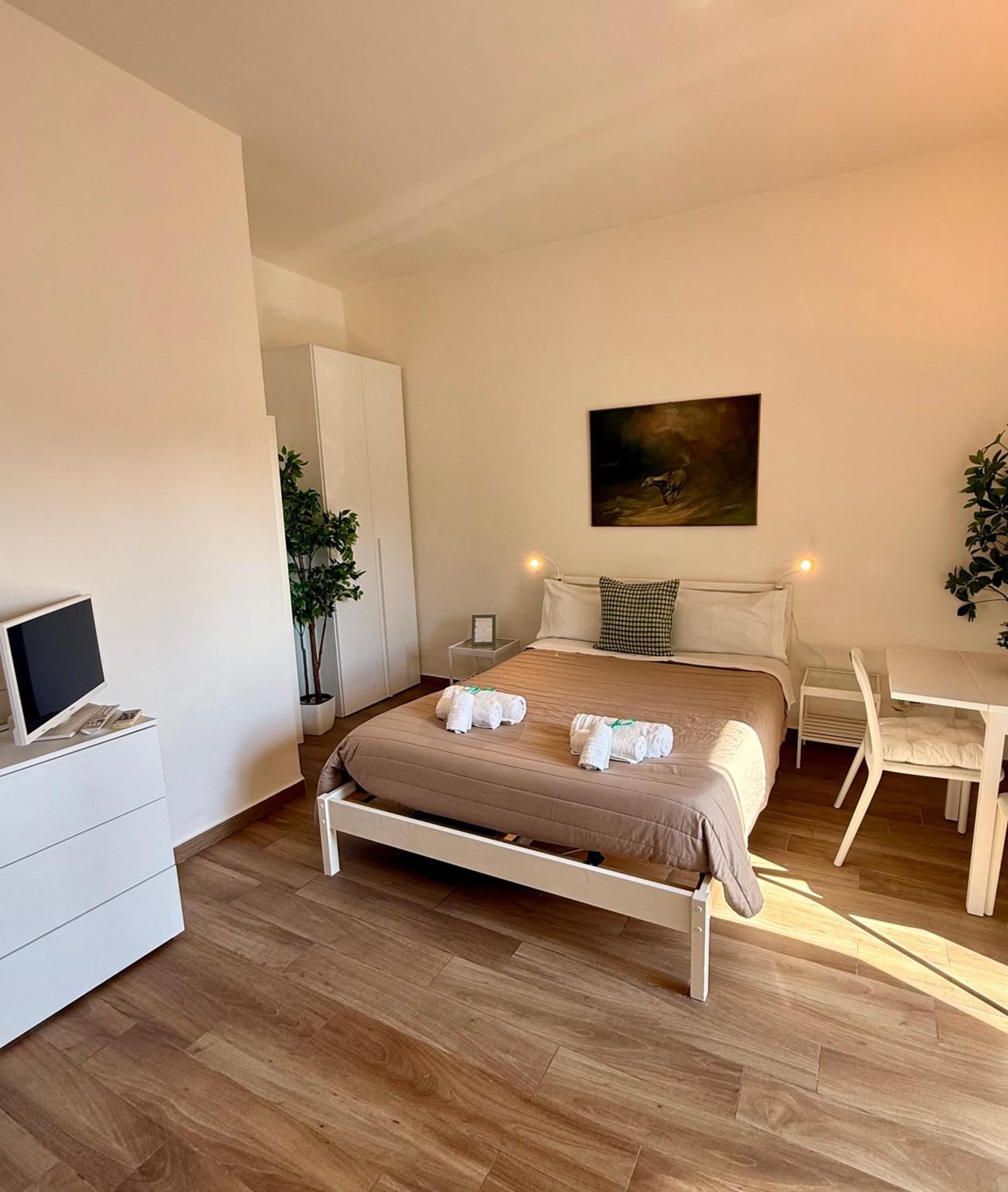 Loft Corso Trieste Free Parking & Kitchen Holiday home