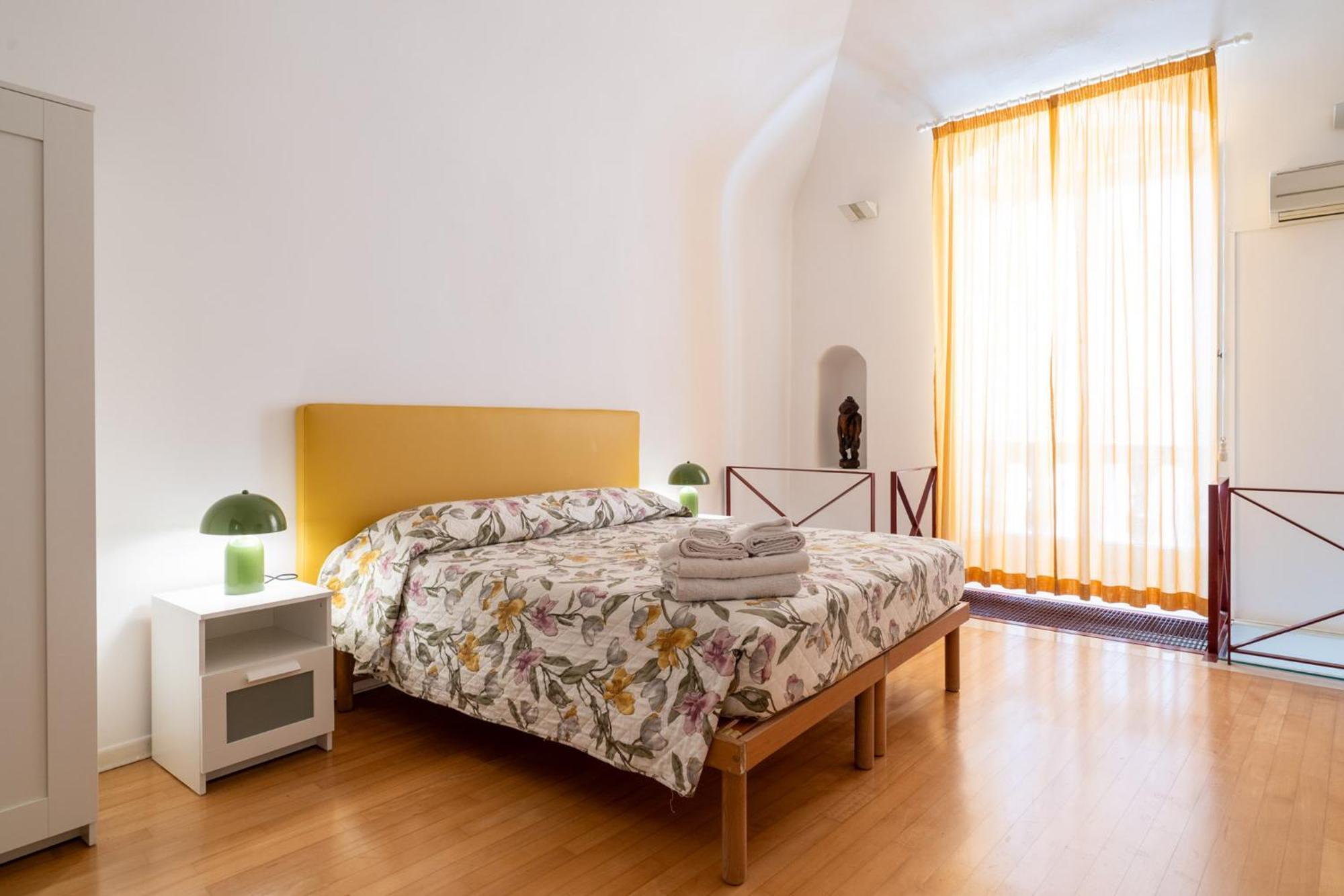 Palazzo Barone Apartment *