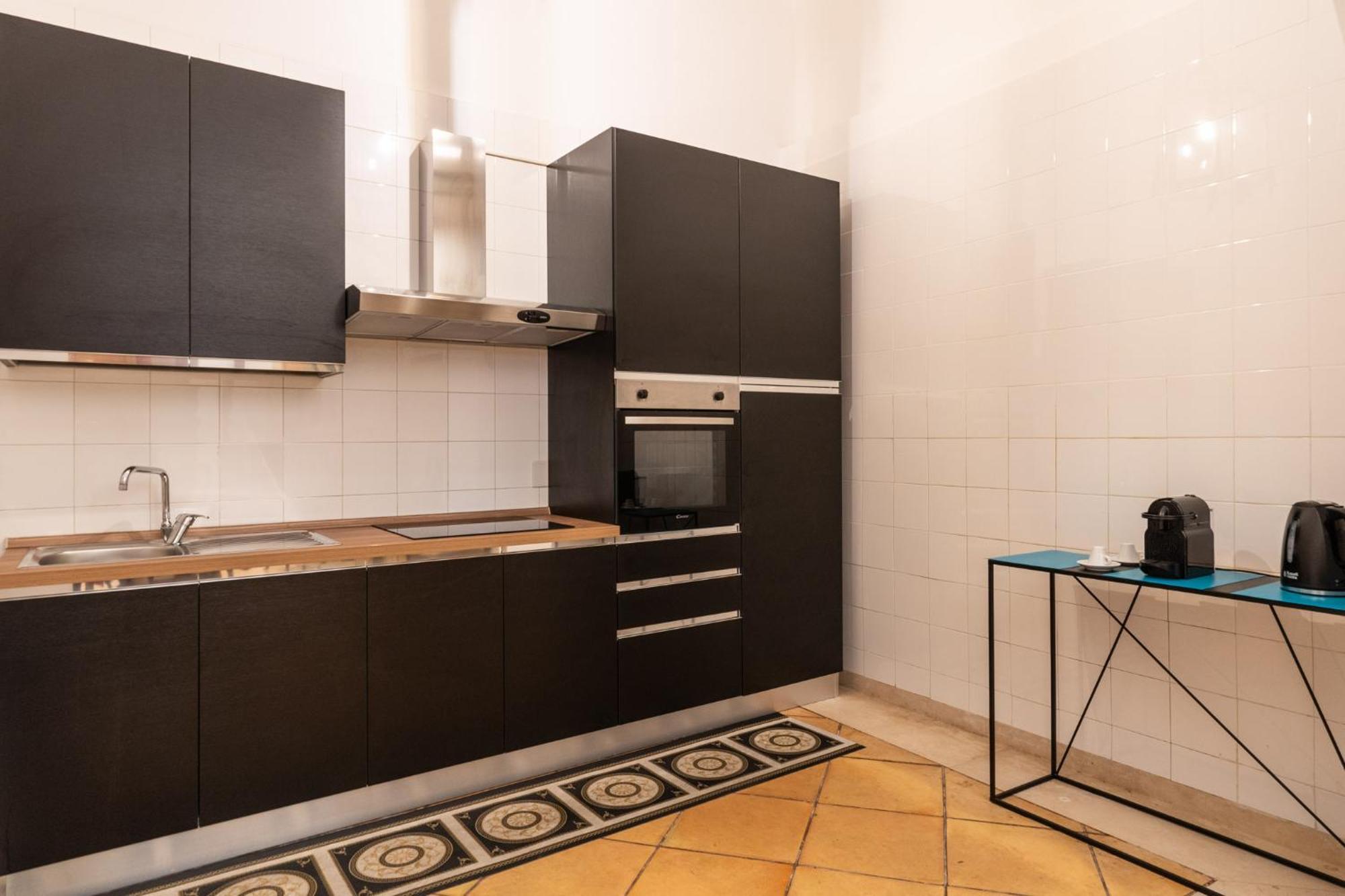 Palazzo Barone Apartment *