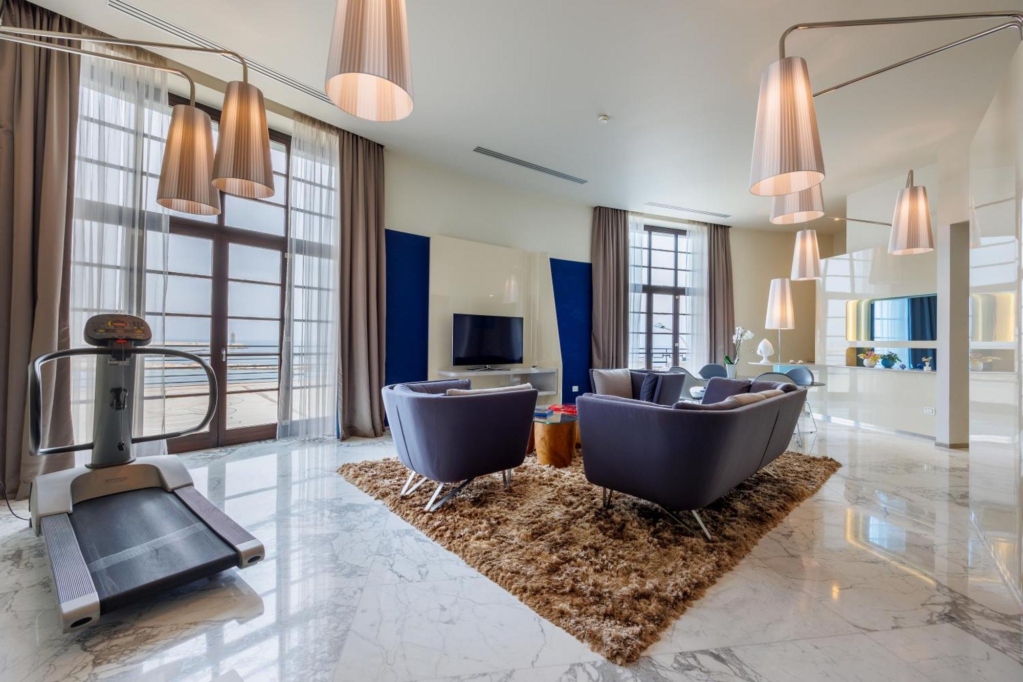 Jr Grande Delle Nazioni Hotel 5*