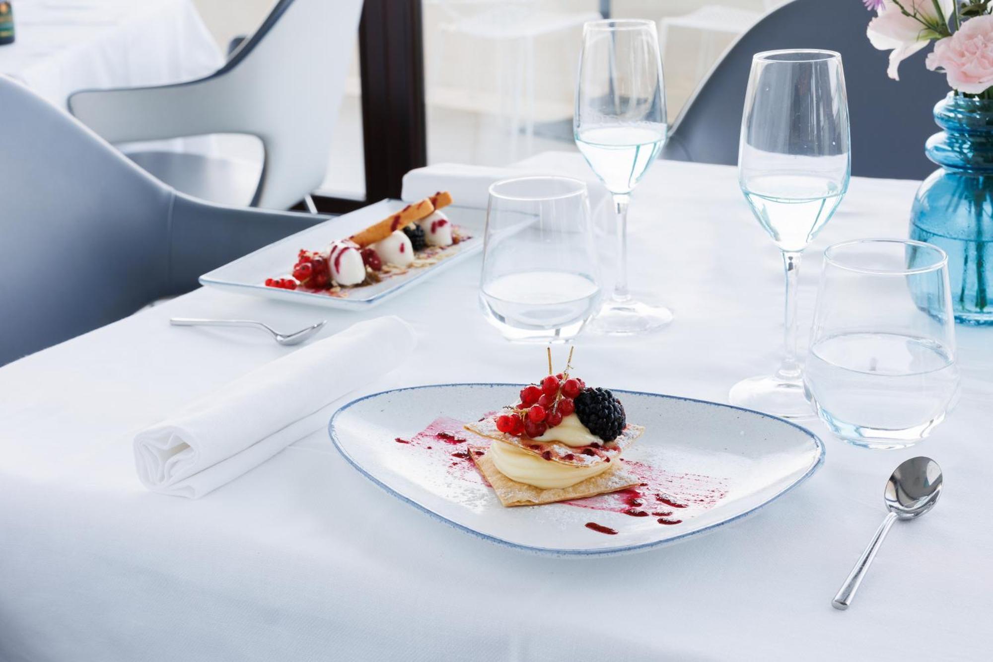 Hotel Jr Grande Delle Nazioni 5*