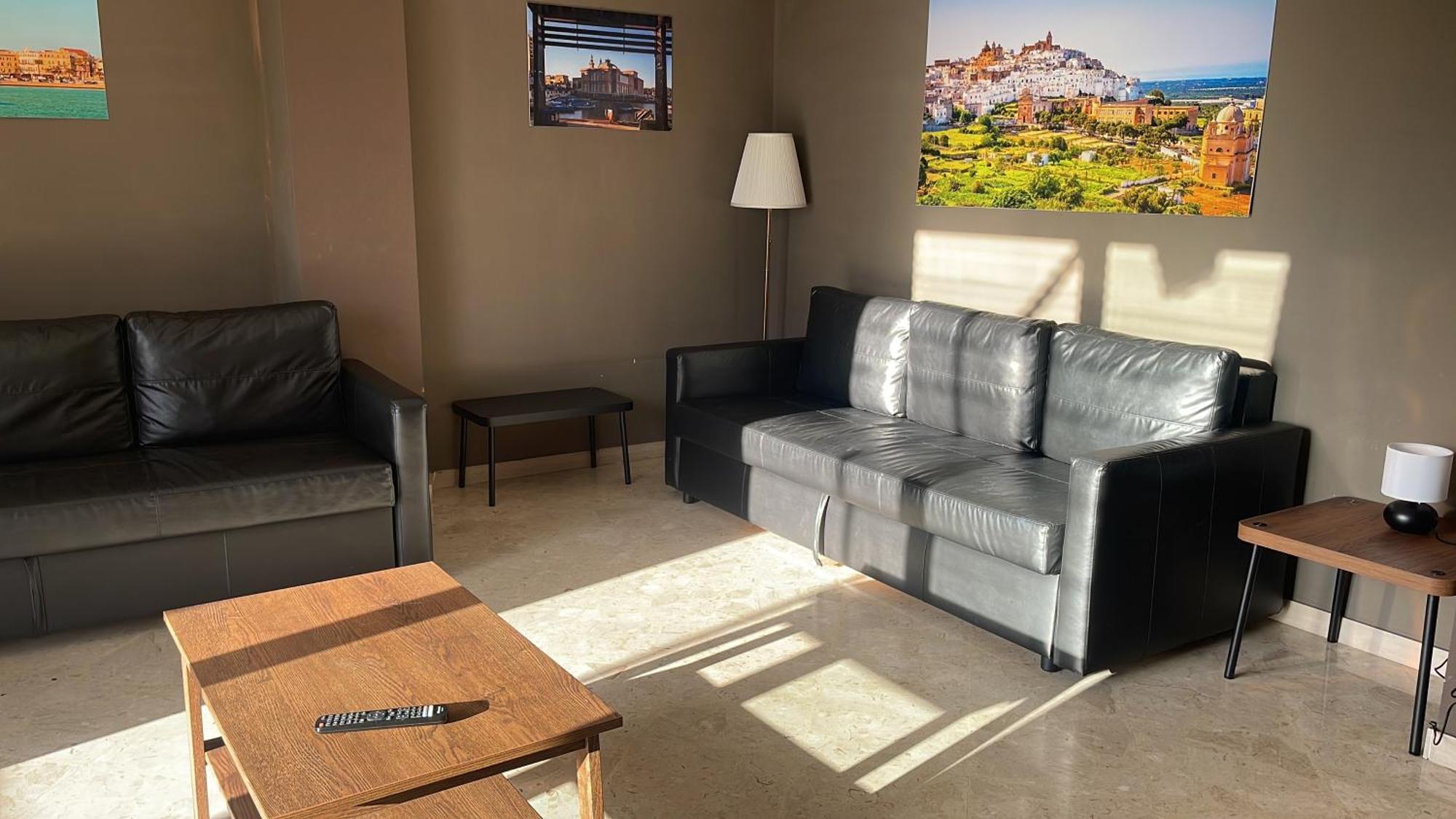 Sparano Class 8 Apartment *