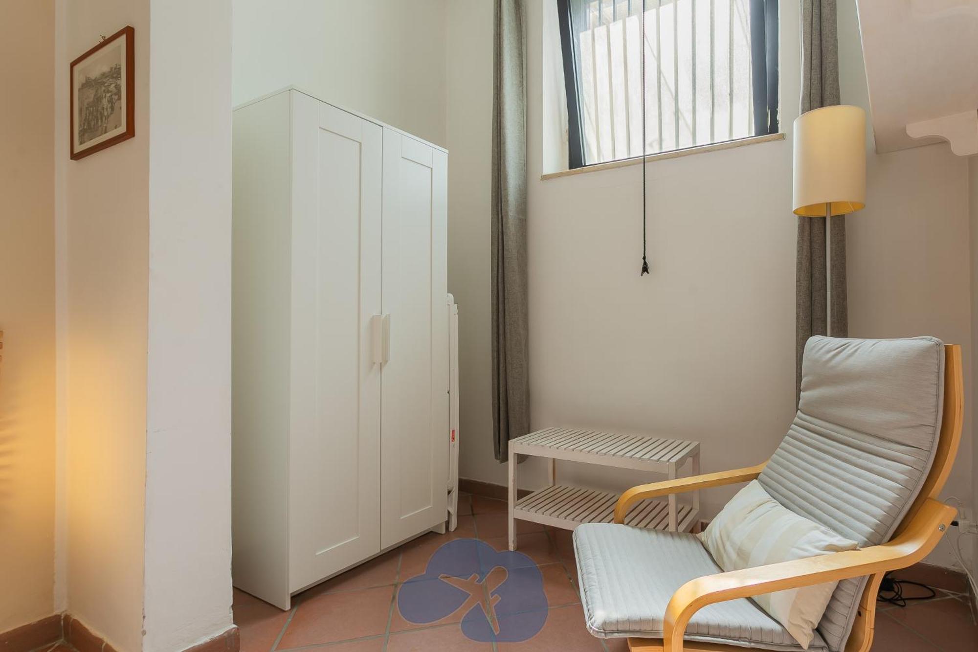 Airport House Apartment *