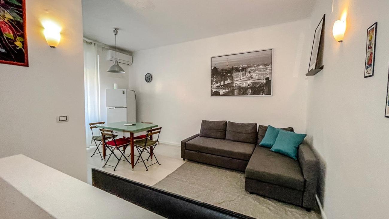 Cozy - Elegance And Comfort Near The Fair