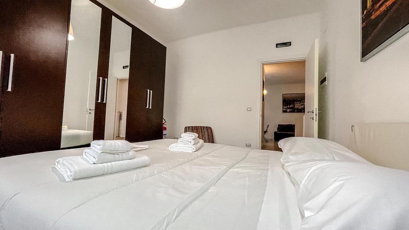 Cozy - Elegance And Comfort Near The Fair Bari