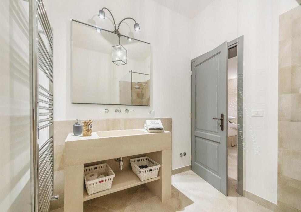Sea Breeze Apartment