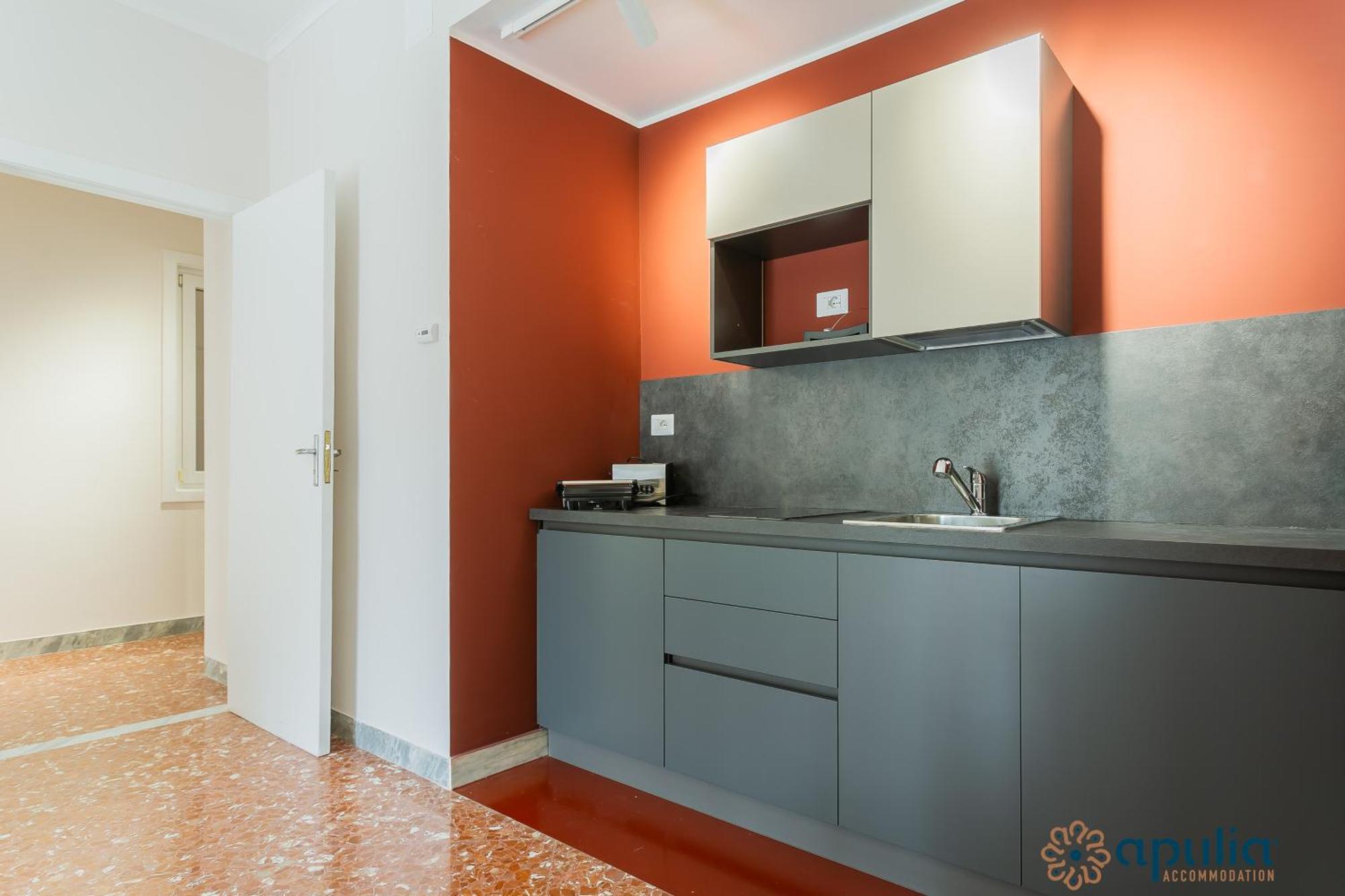 Crisanzio 80 * Bari