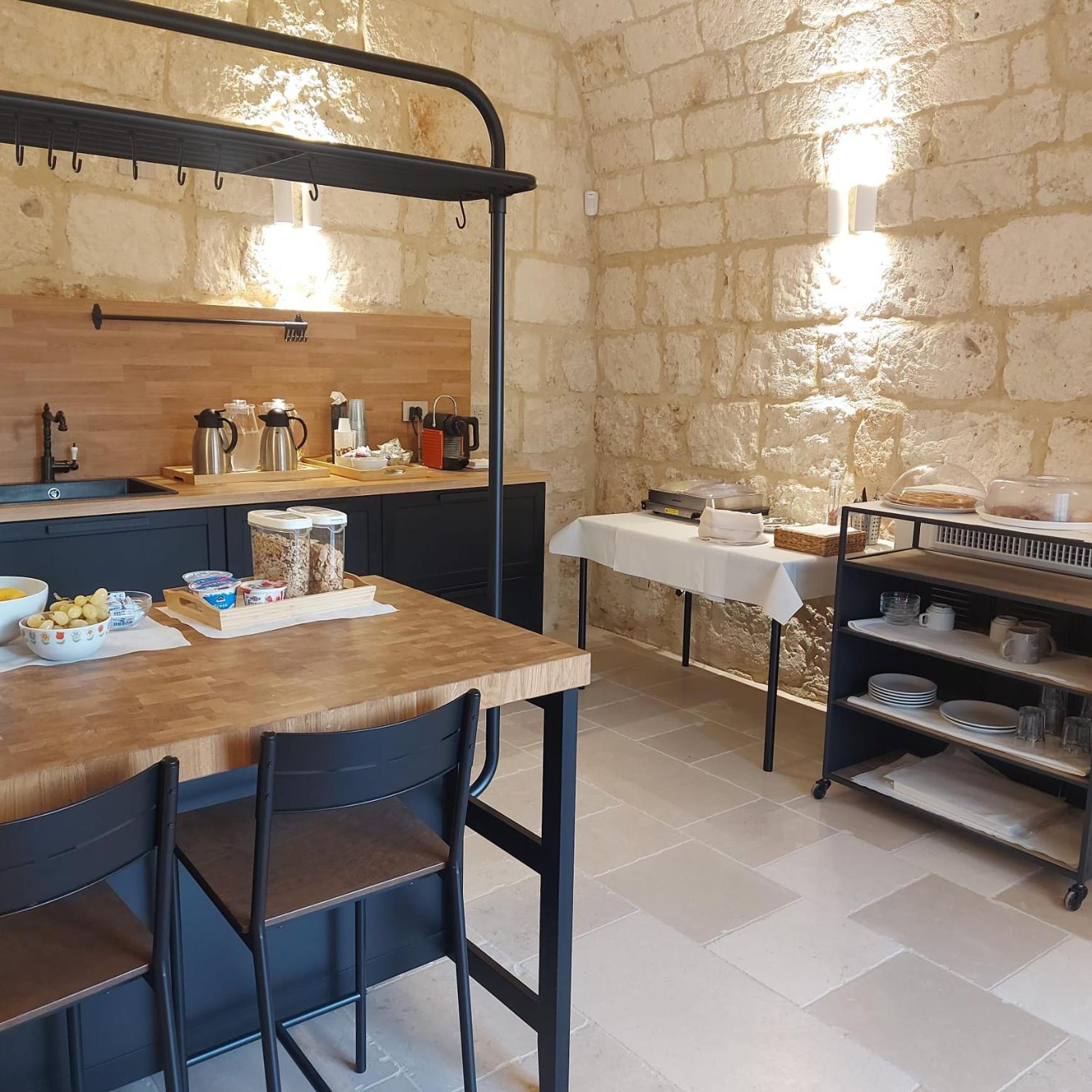 Palazzo Momi Bed & Breakfast *