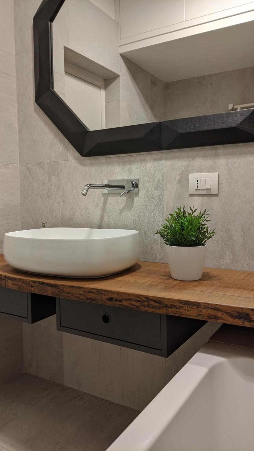 Primopiano Centro Apartment Bari