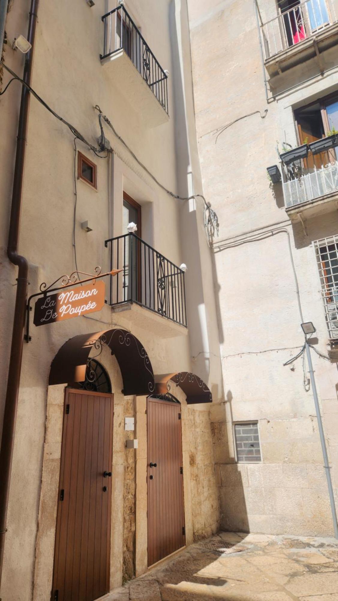La Maison De Poupee *