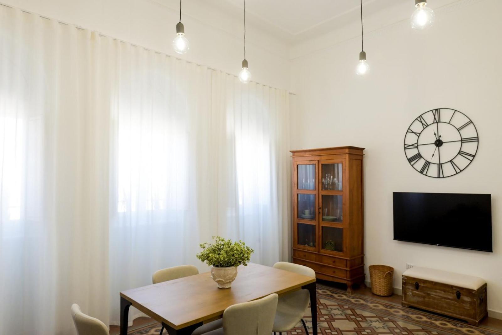 Seraphine's House Apartment Bari