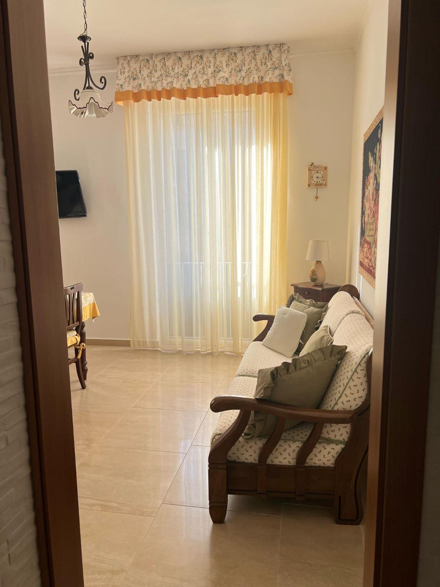 Apartment Radames House