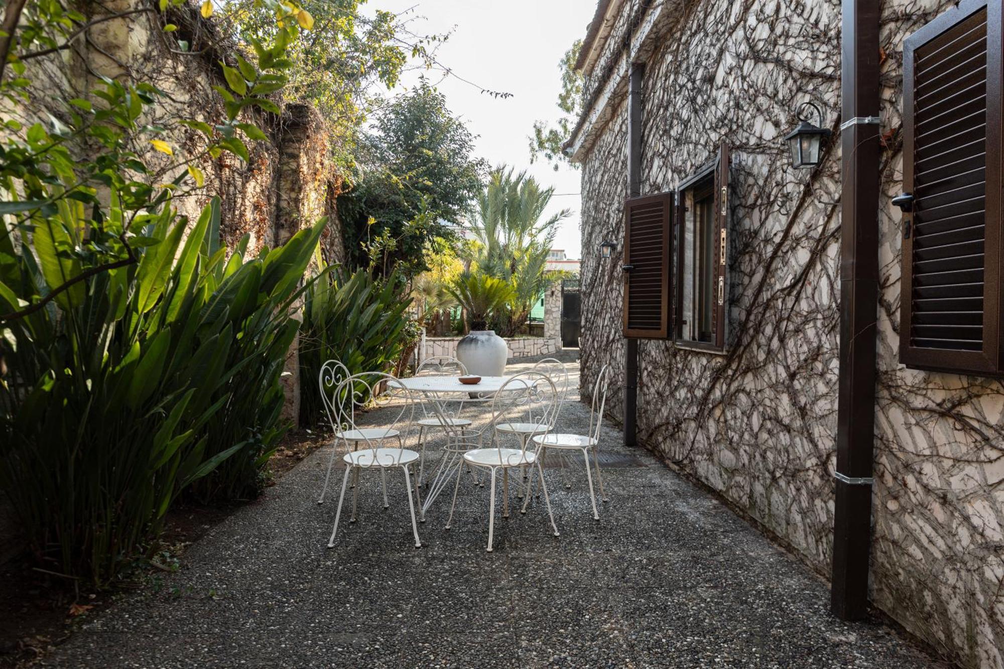 Dimora San Bartolomeo Villa Bari
