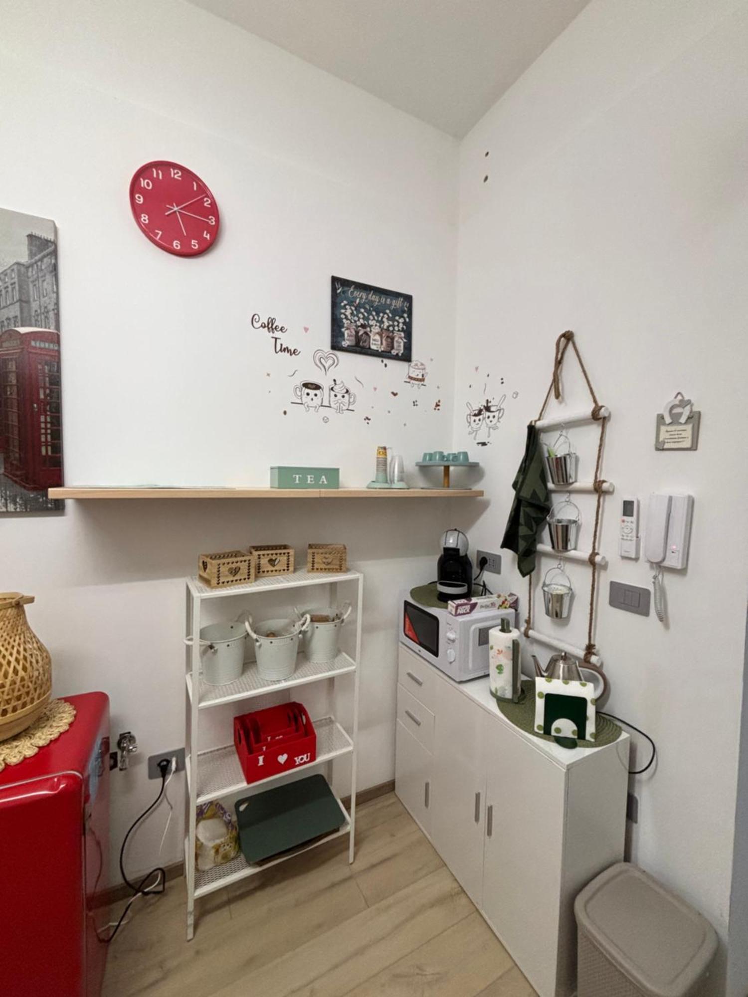 N & C Noemi & Costa Holiday home Bari