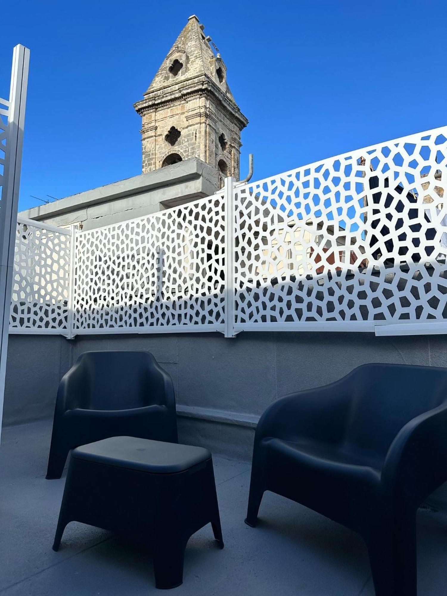 N & C Noemi & Costa Holiday home Bari