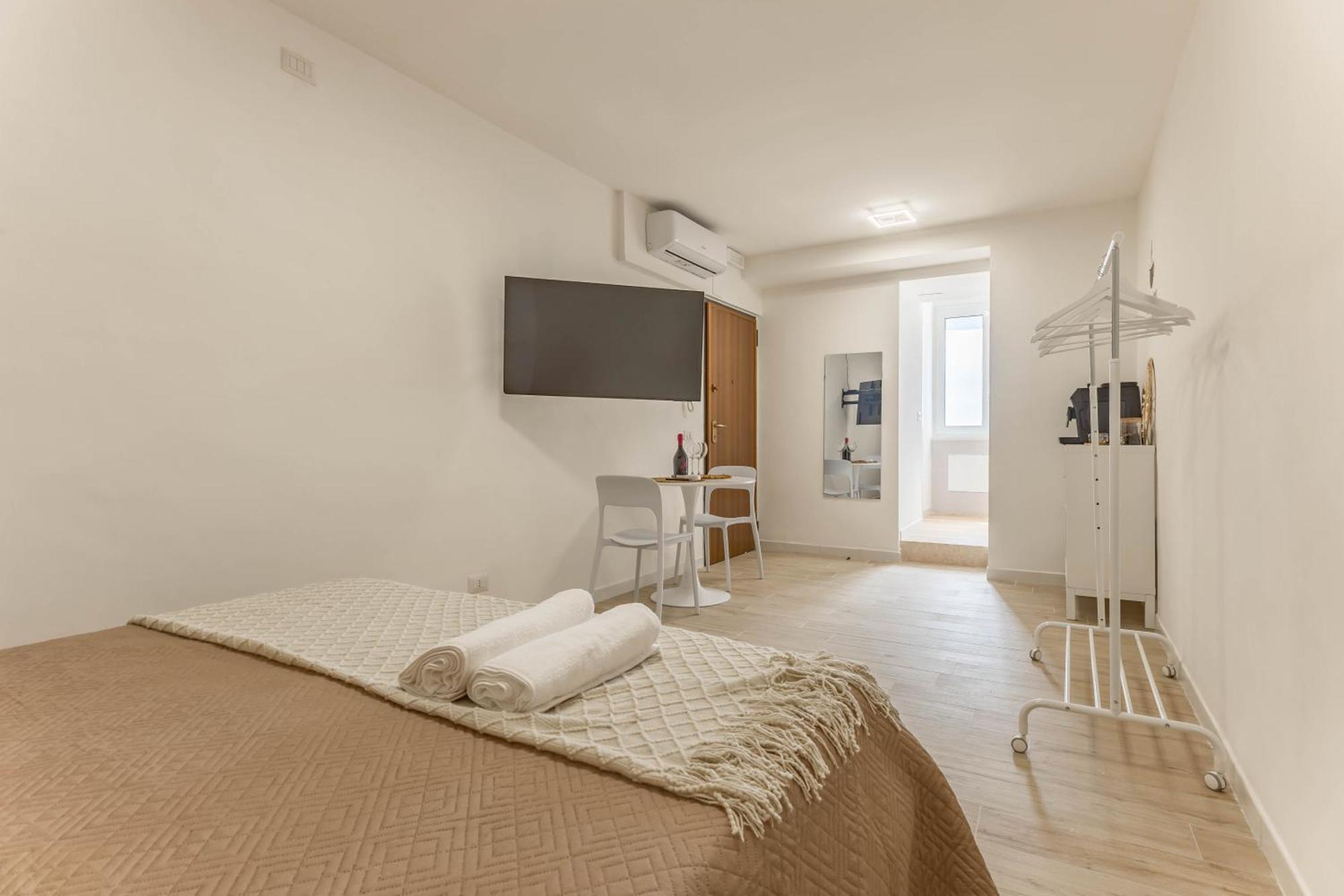 4 Twins - Apartment *