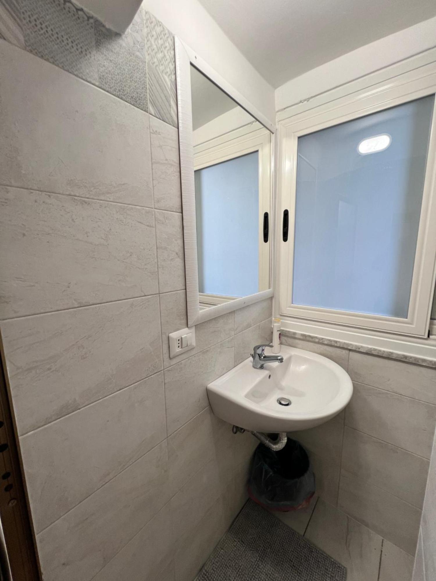 Manzoni 185 Bari