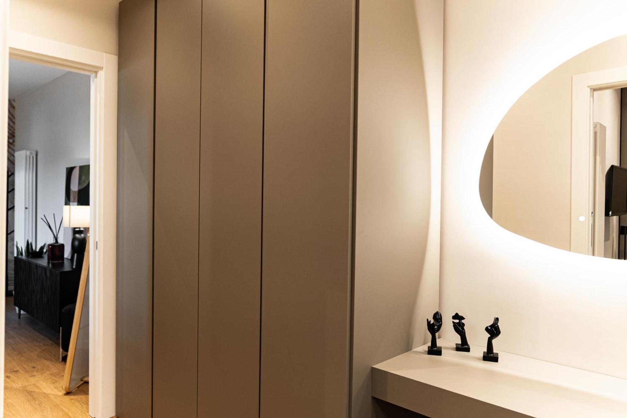 Mc Luxury With Free Parking In Poggiofranco Apartment *