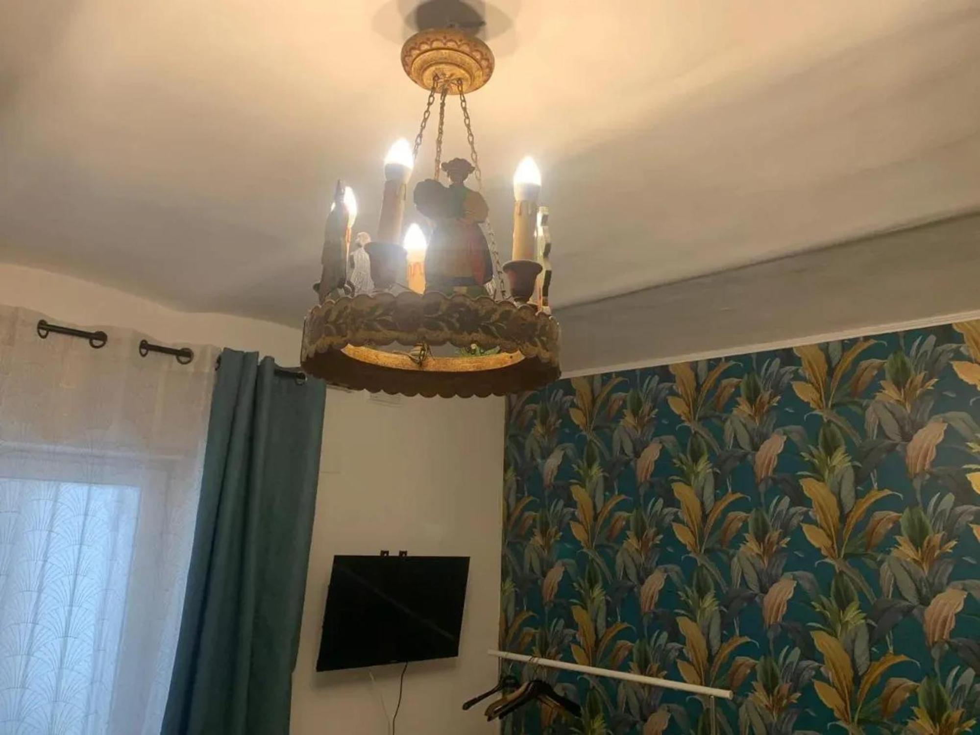 Apartment Modern In With Air Conditioning And Parking *