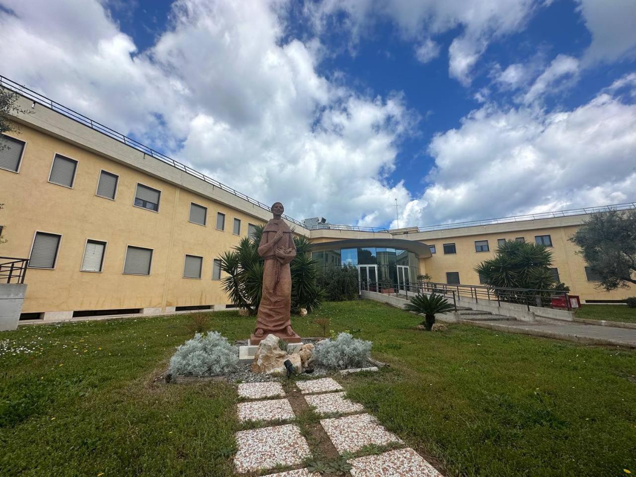 Casa Di Ospitalita Religiosa San Francesco D'assisi - Ba *
