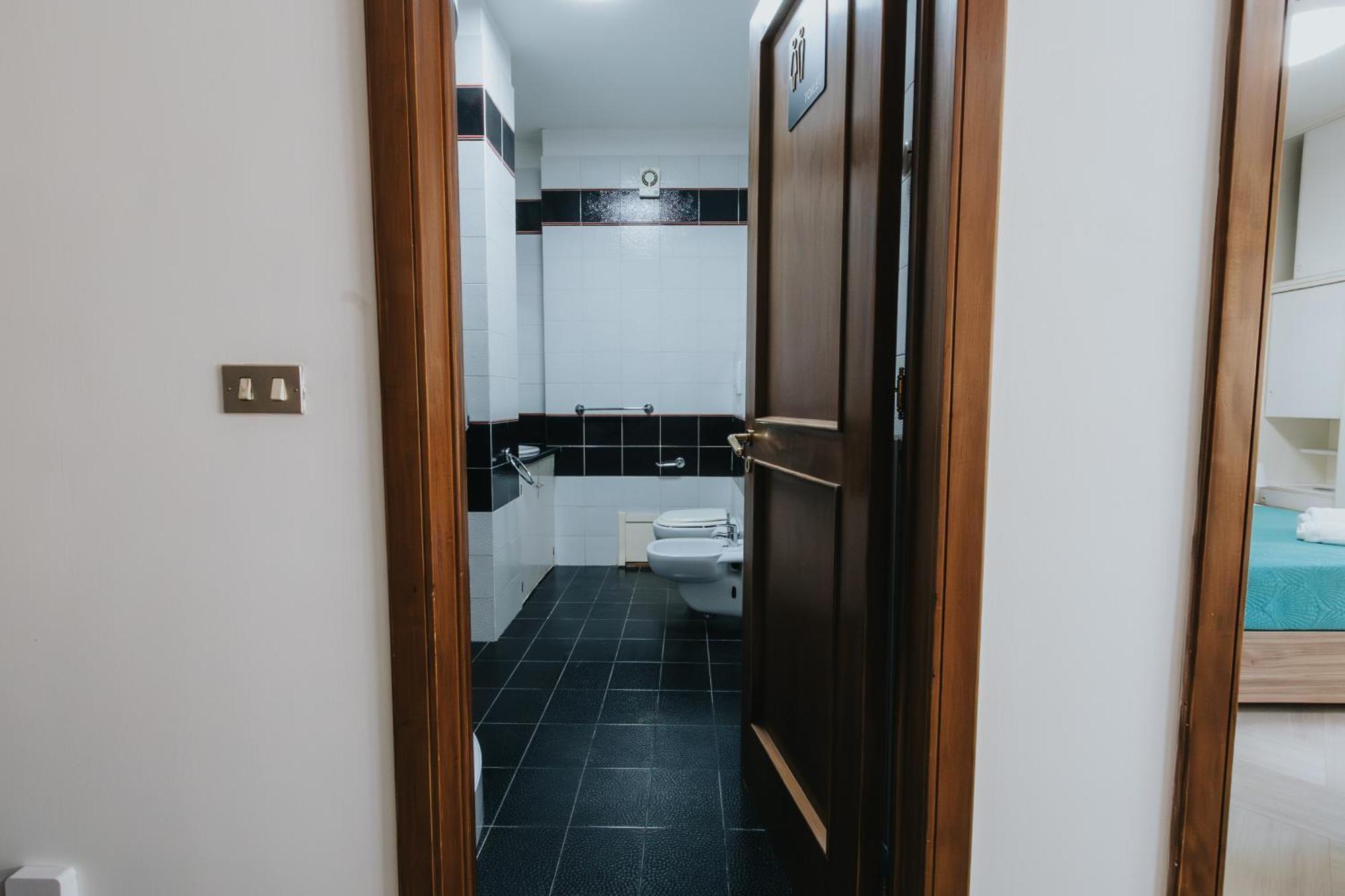 Lenoci Apartment *