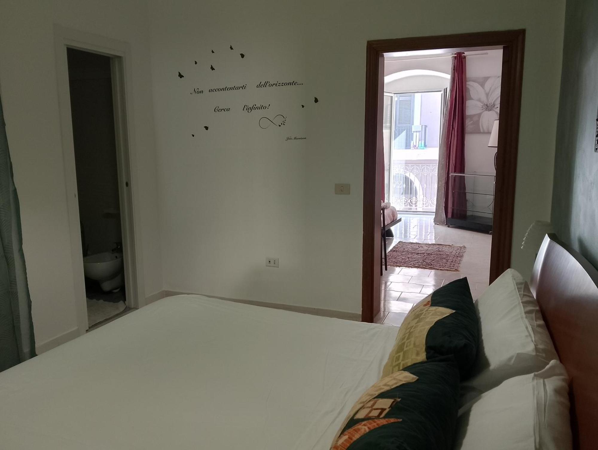 Oasis Downtown Apartment