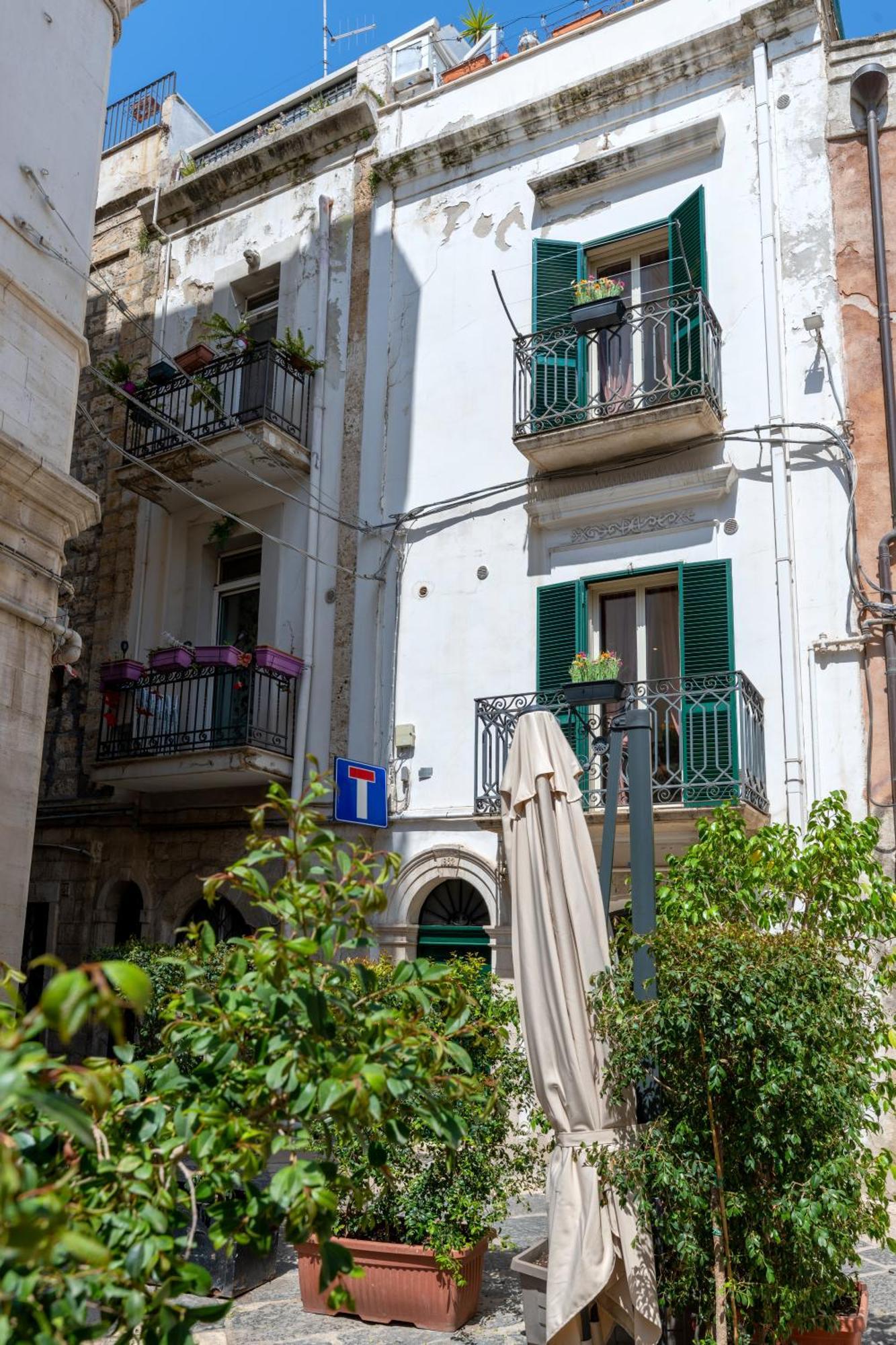 Apartment Palazzo Dama - Live Like A Local In Vecchia *