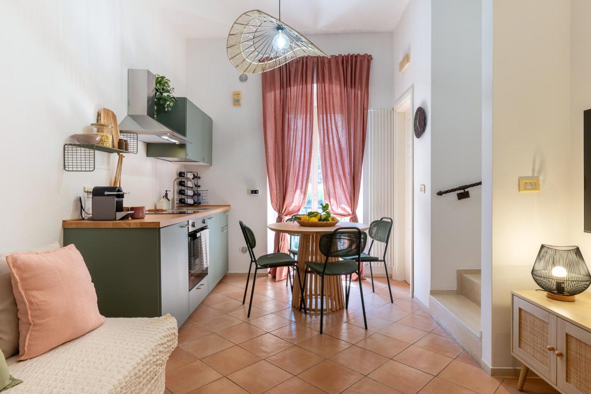 Palazzo Dama - Live Like A Local In Vecchia * Bari