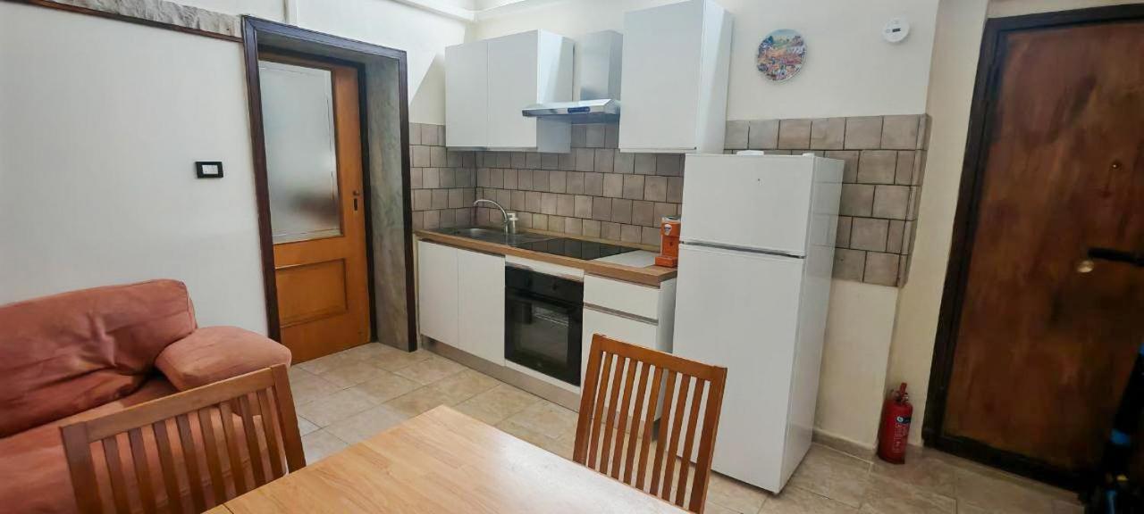 Train Station - Casamia Apartment *