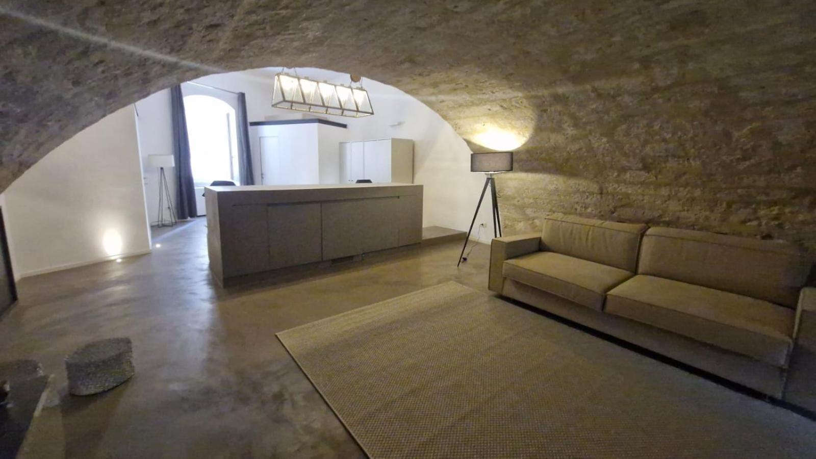 La Grotta * Bari