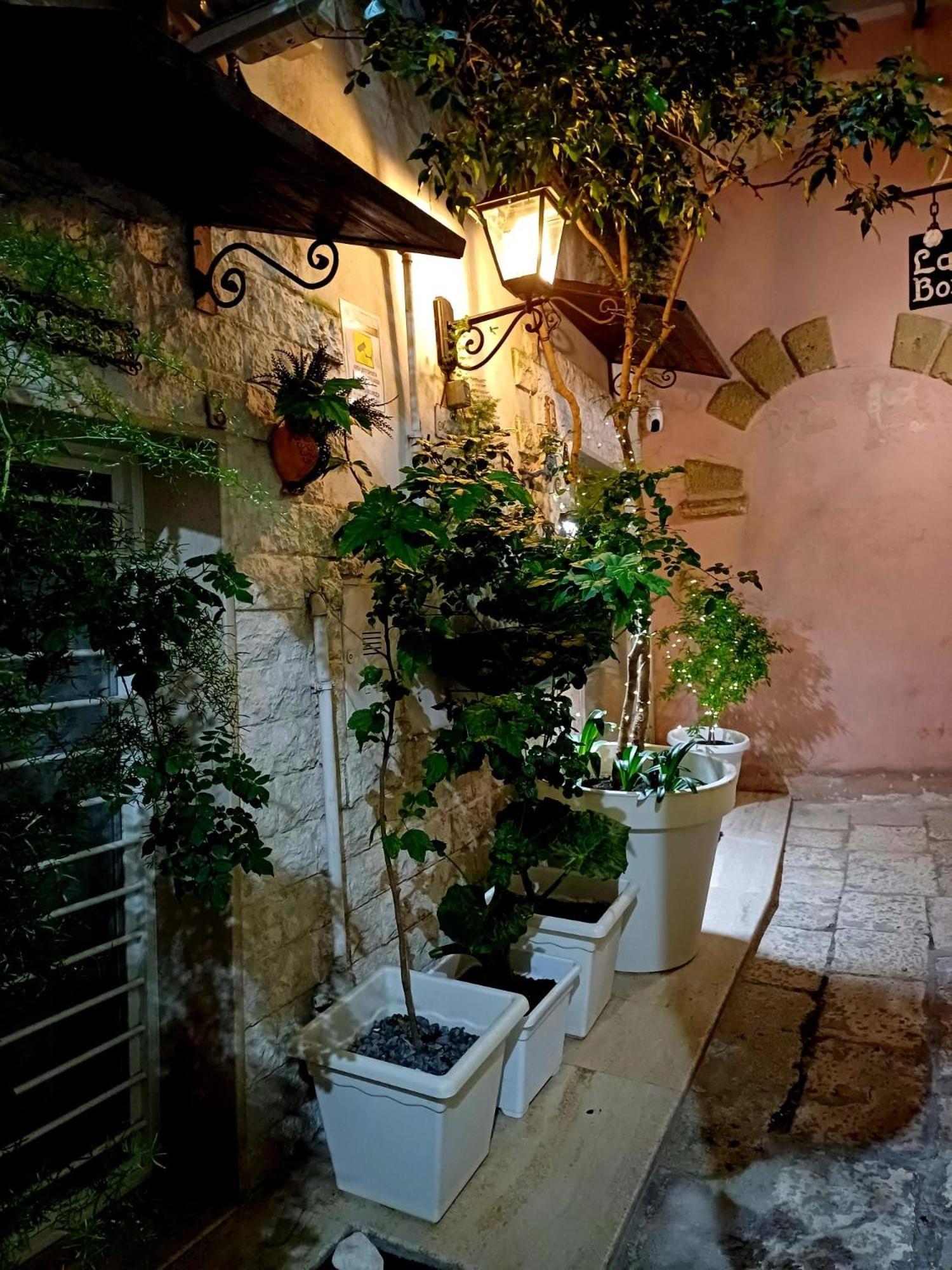 Vecchia R Guest house Bari
