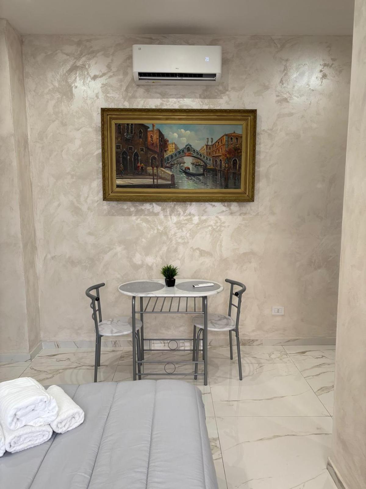 Bed & Breakfast Luxury By Anna Bari