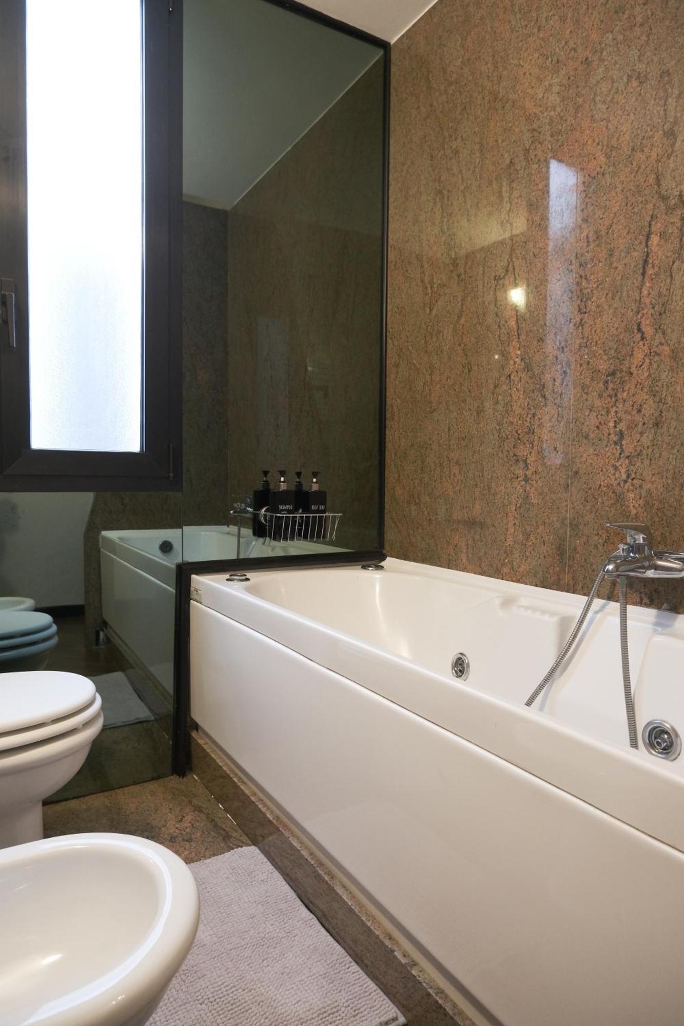 Guest house Rojange