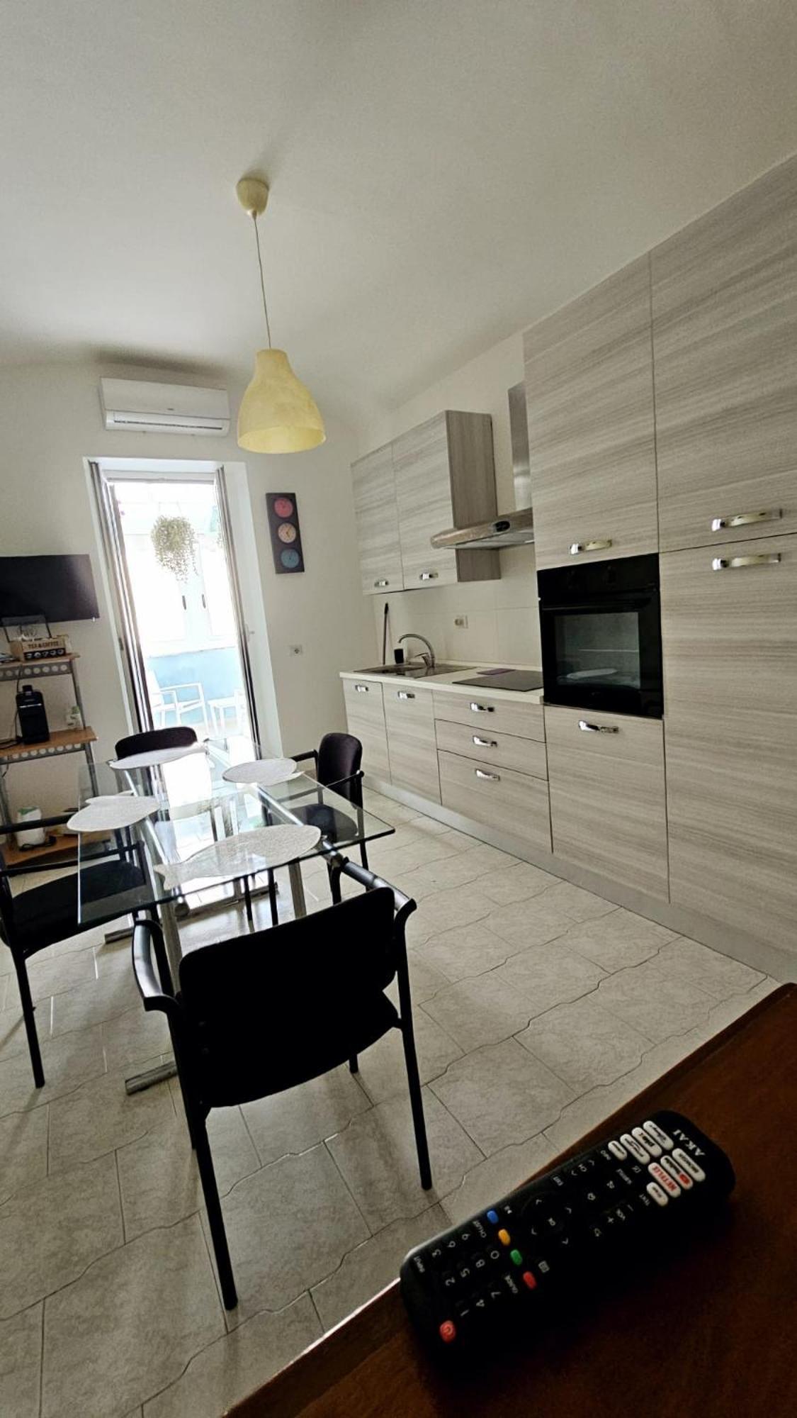 Oasis Downtown Apartment