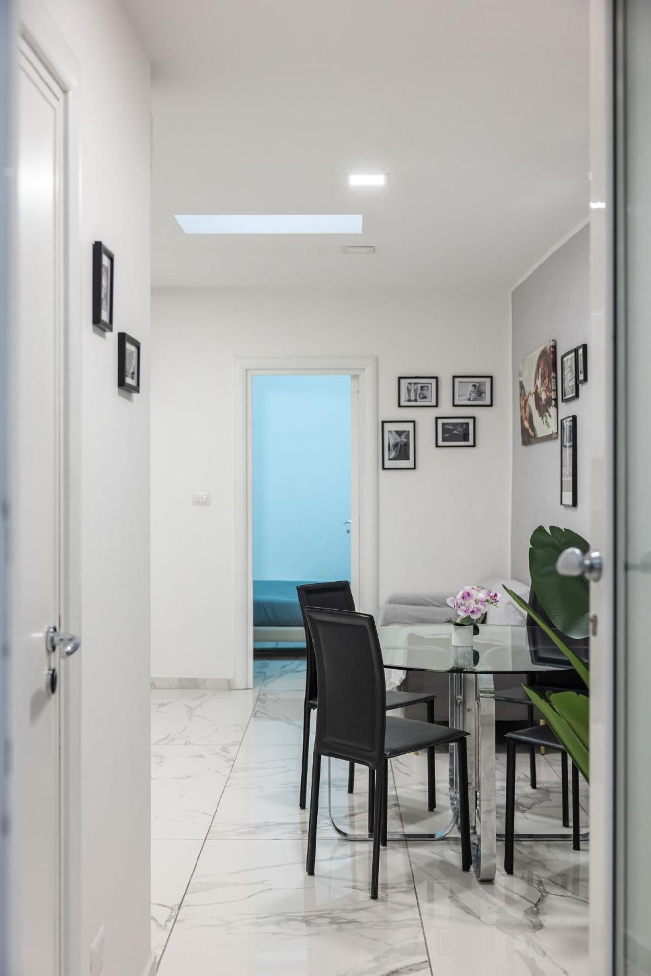 Chic House *