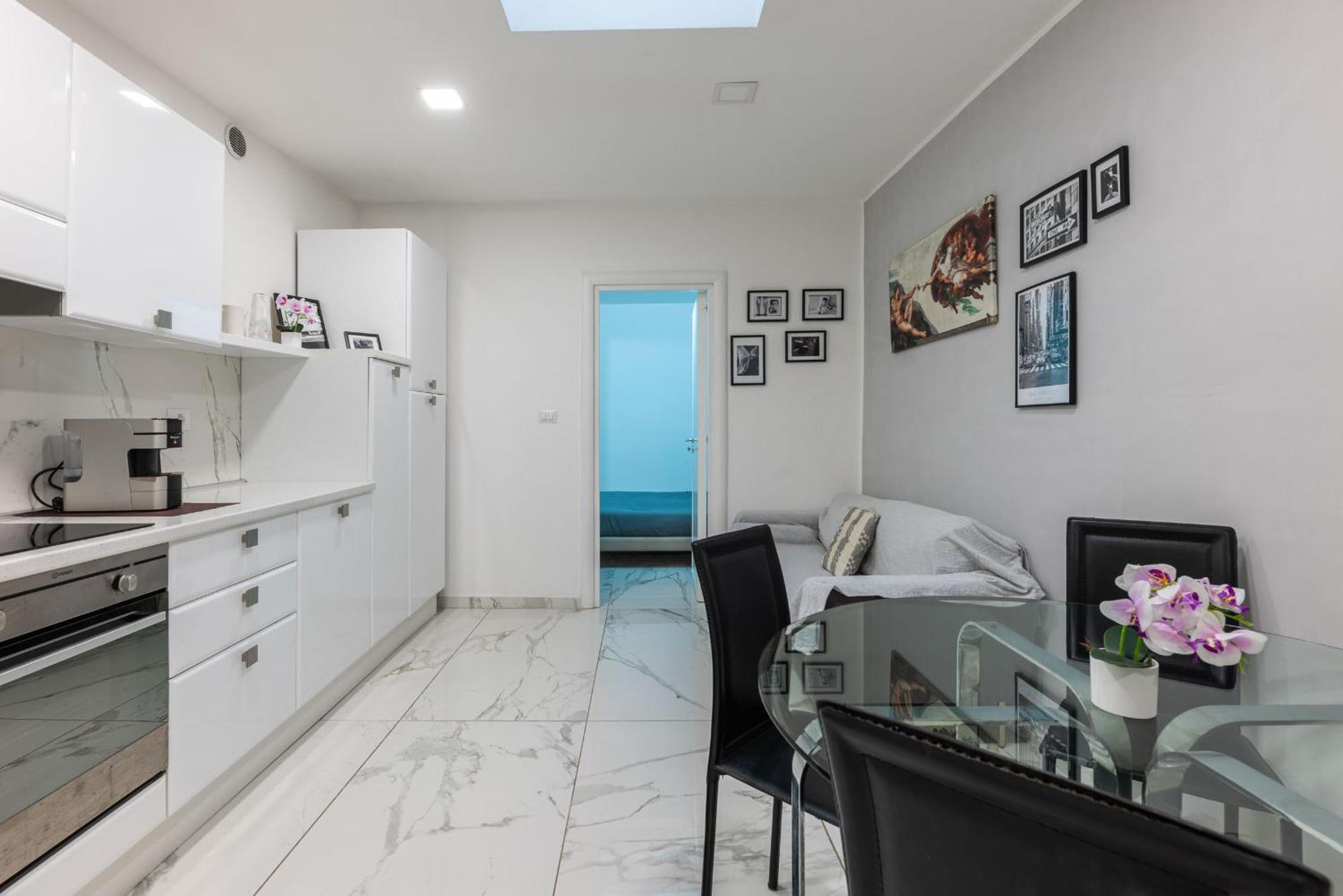 Chic House Apartament *