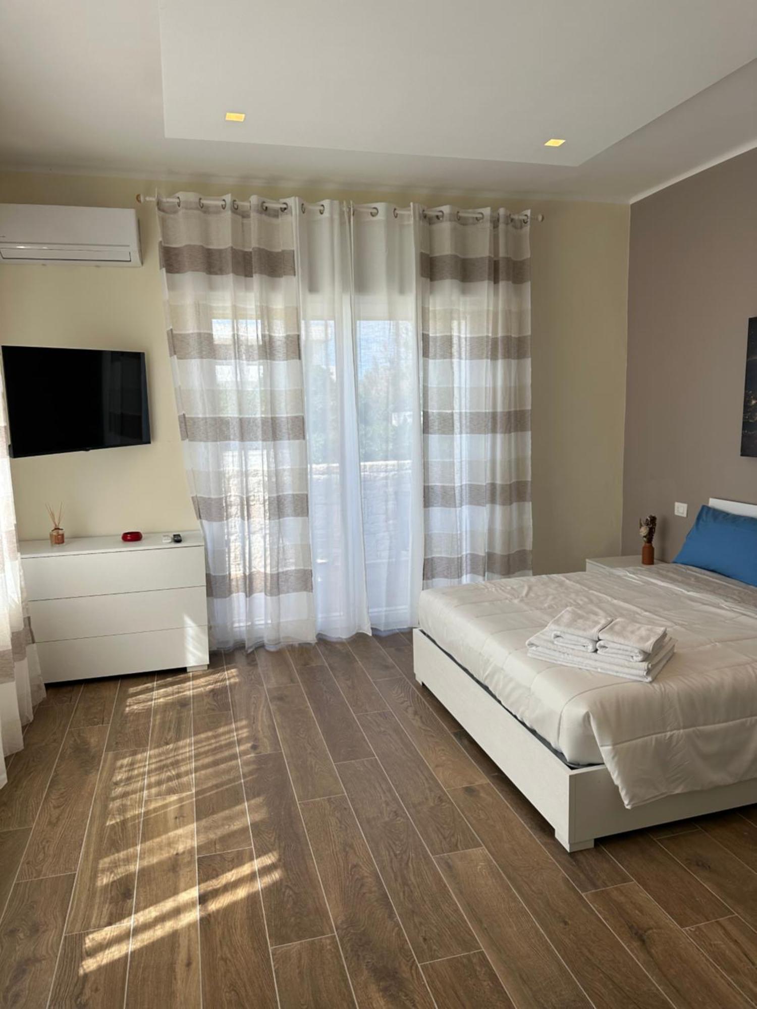 Apartment Andrea Luxury Bari