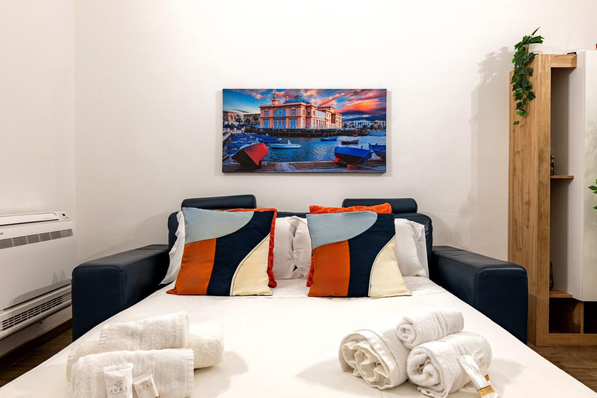 Apartment Modern Stone In The Heart Of