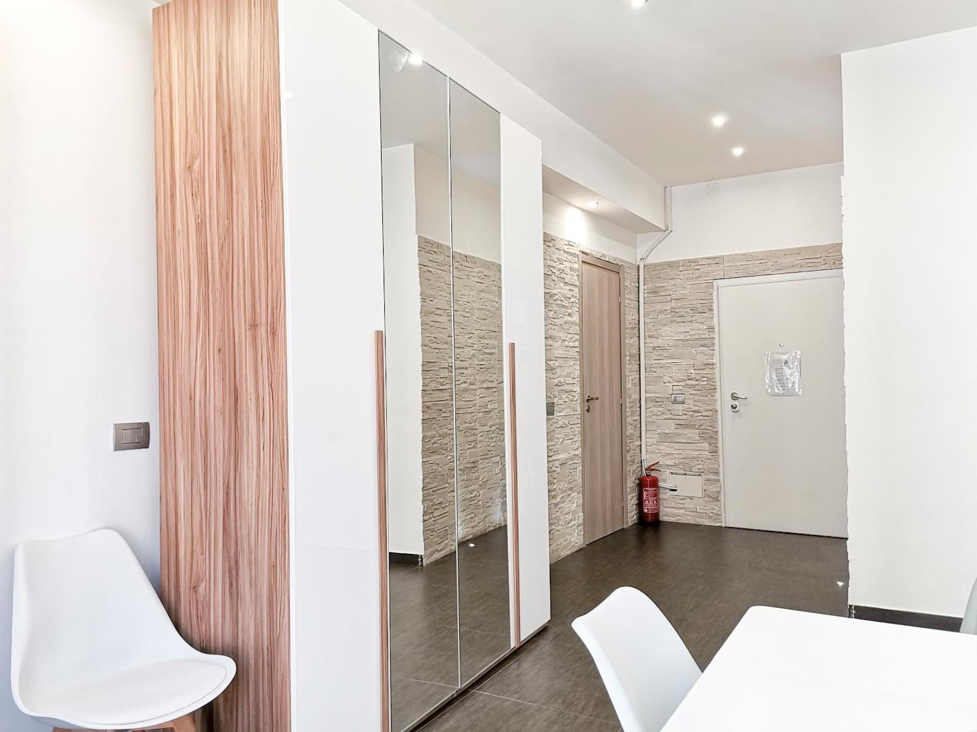 Dante467 Apartment
