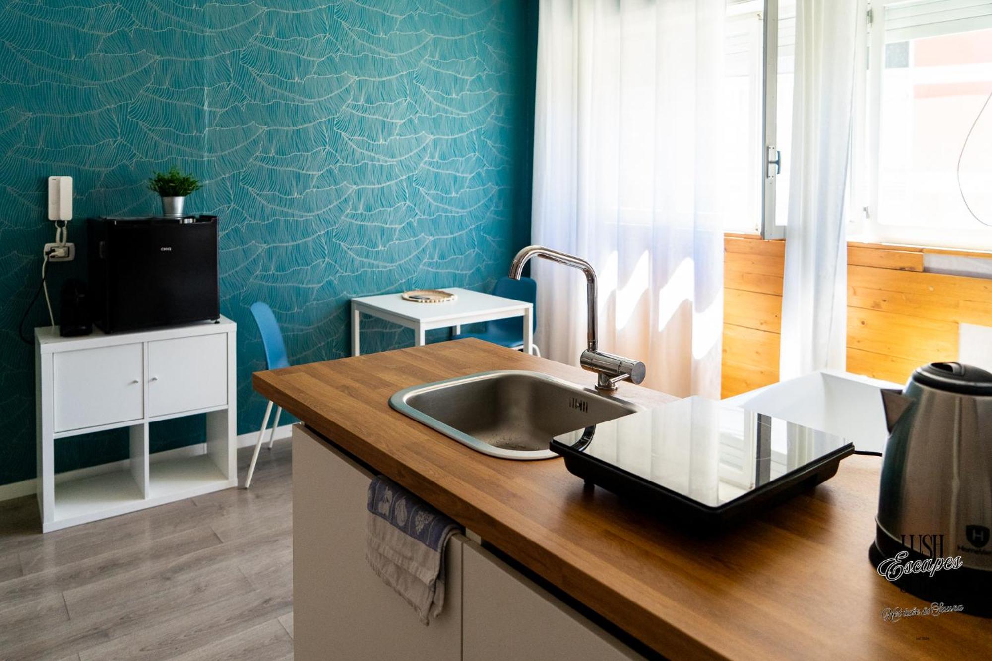Lush Escape - Hottube And Sauna Apartment Bari