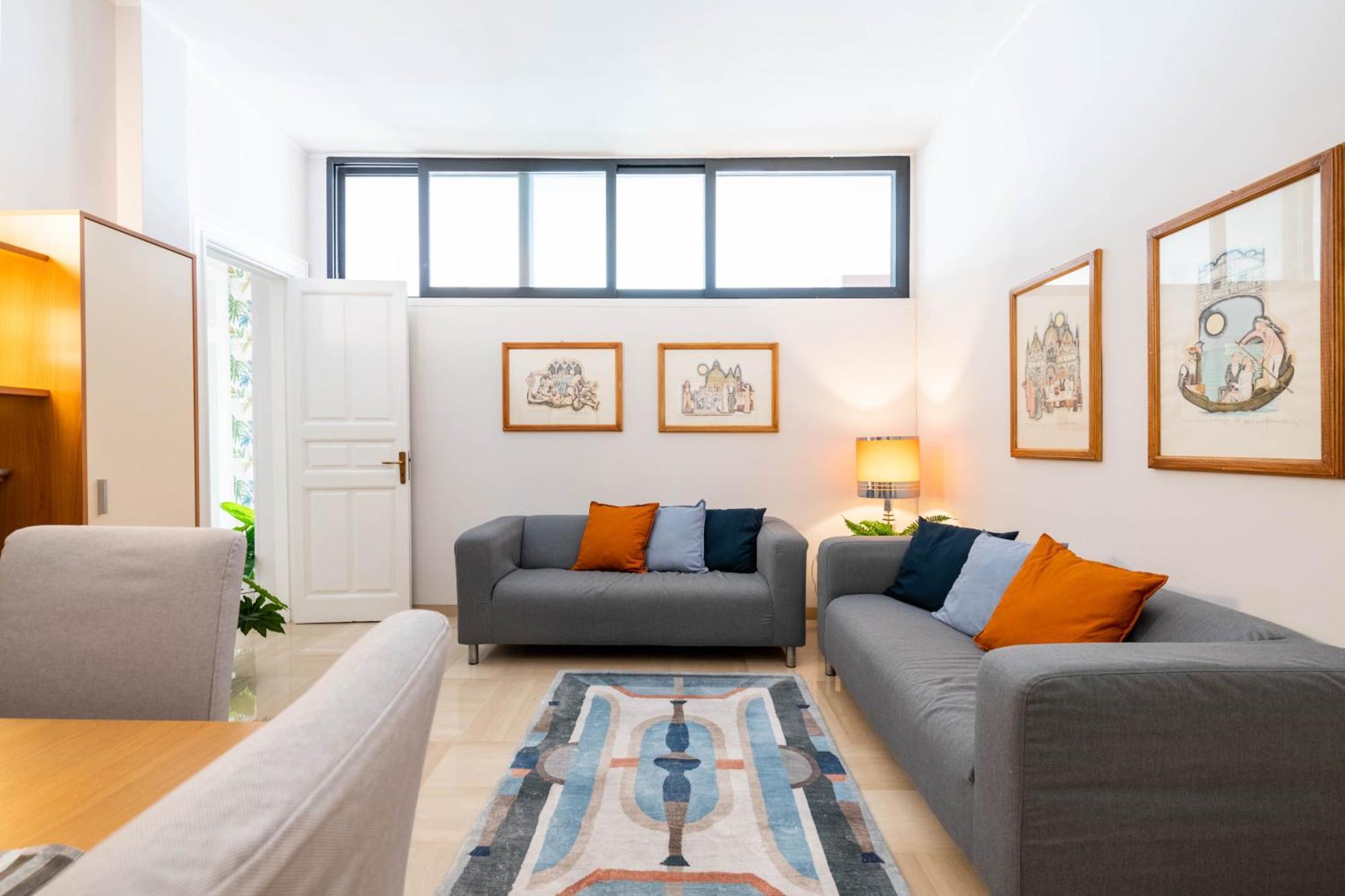 Penthouse In The Heart Of With Terrace *
